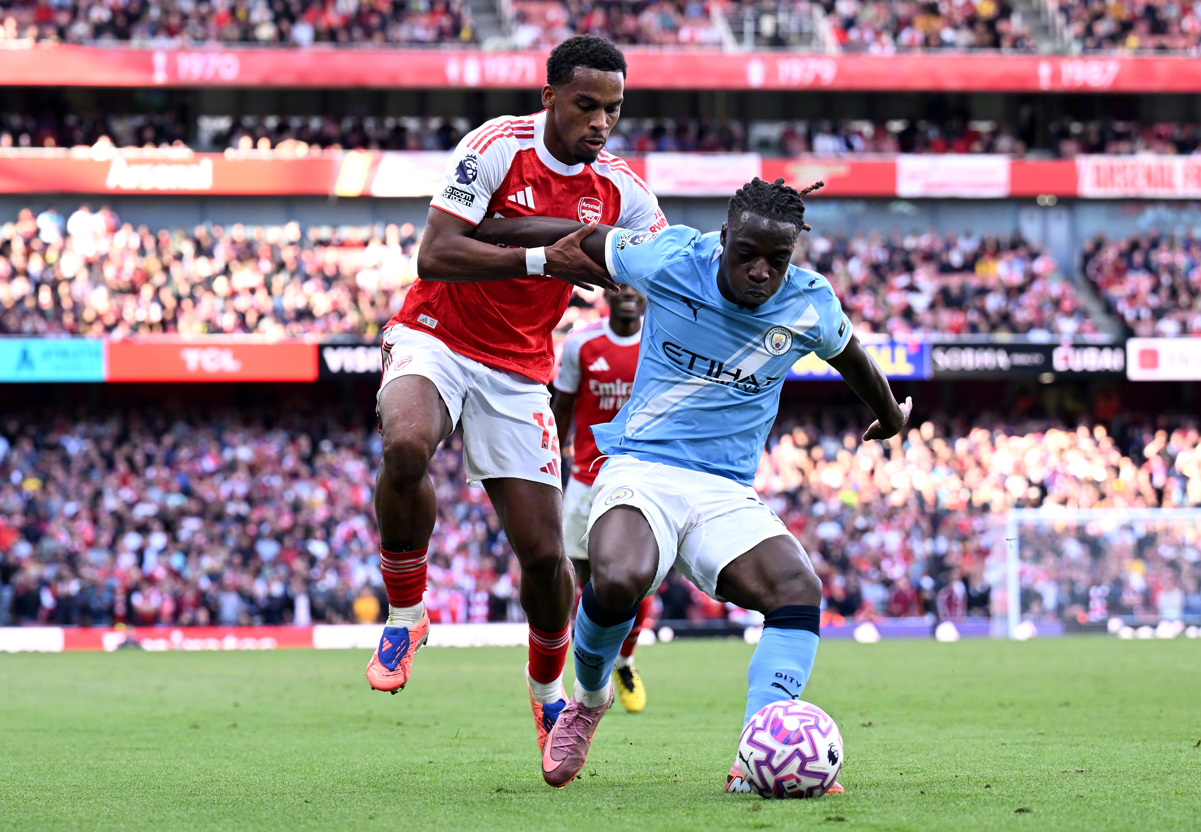 转会期欧超杯焦点战；曼城再遭质疑；管理层满意；团队化学反应显著(曼城转会最新消息今天)壹号娱乐